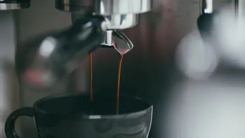 الة صنع القهوة ساتشي saachi