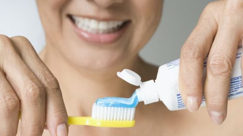 أفضل معجون مبيض للأسنان لسنة 2024