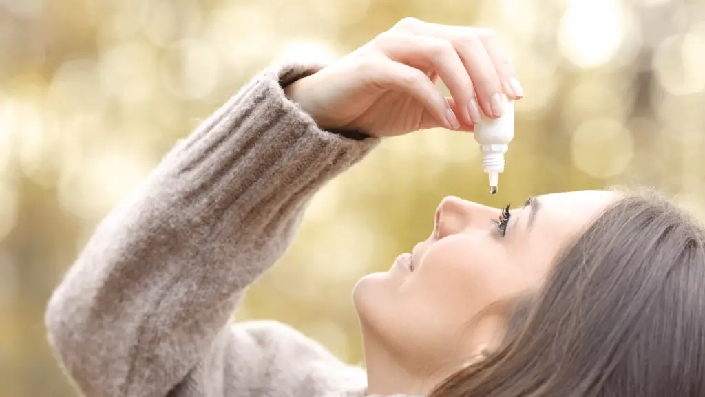 علاج العين الجافة